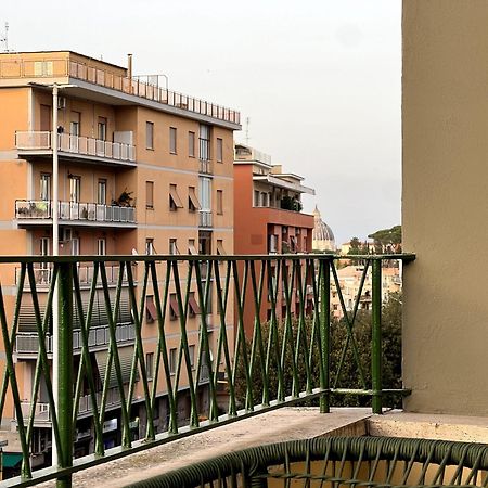 Near Vatican, Irnerio 47 Guest House Rom Exterior foto