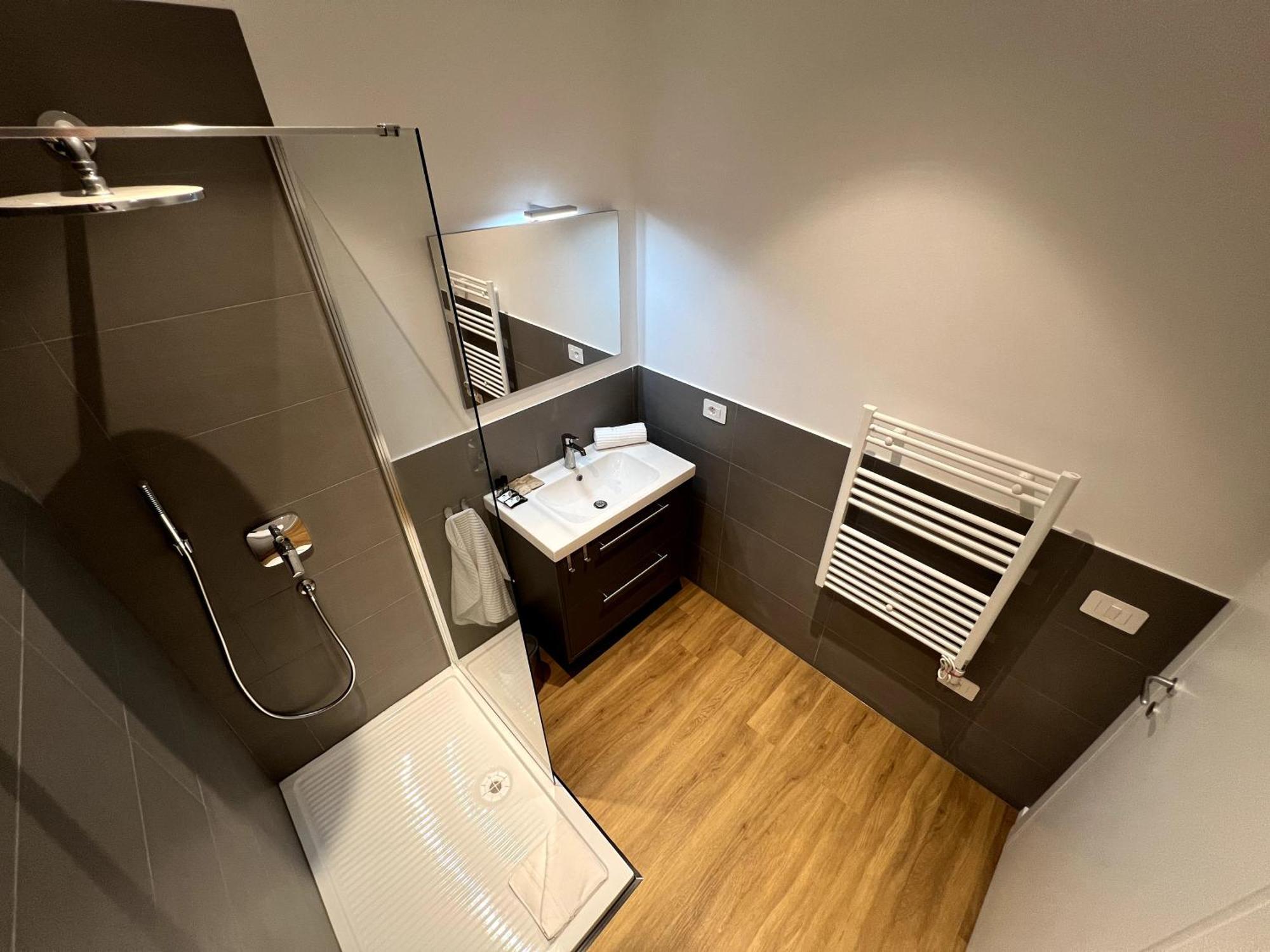 Near Vatican, Irnerio 47 Guest House Rom Zimmer foto